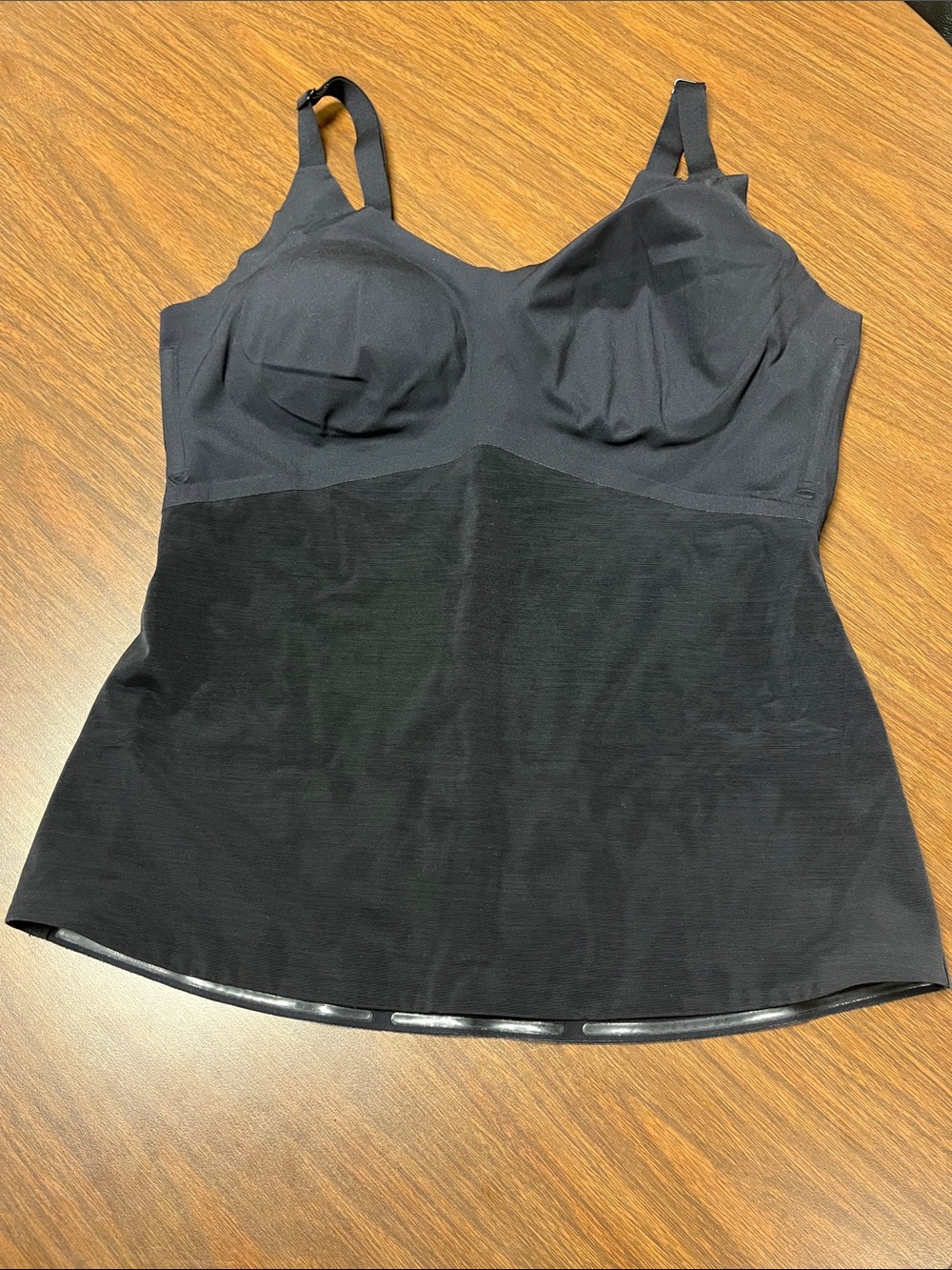 Honeylove Black Liftwear Cami with Built-In Cups, size large